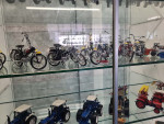Wanne Walm op bezoek in museum in Dongen